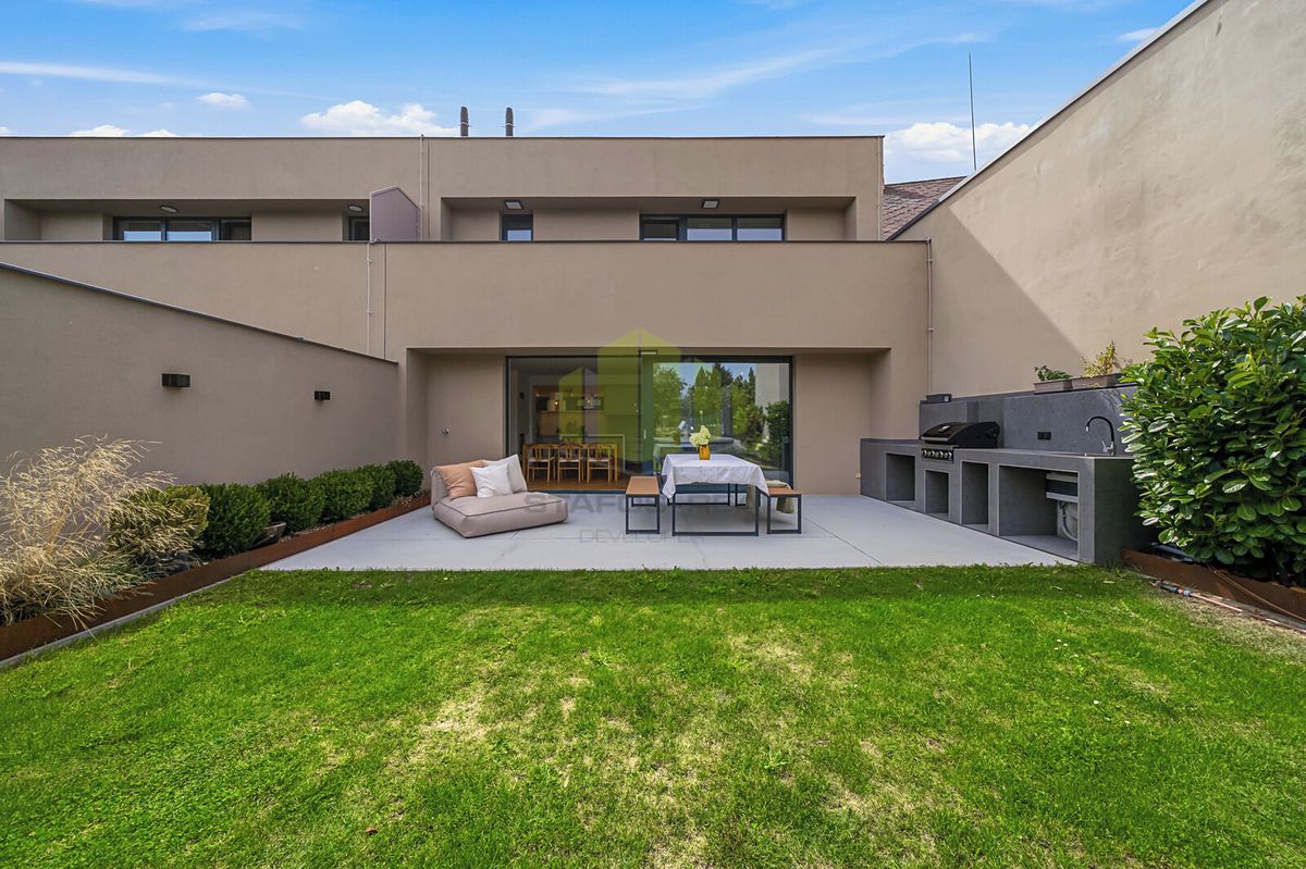 Prodej rodinného domu 171 m², pozemek 714 m²