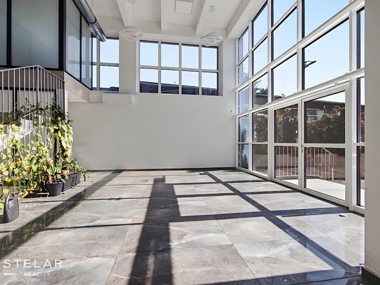 Pronájem komerčního prostoru, 538 m² (2 z 22)