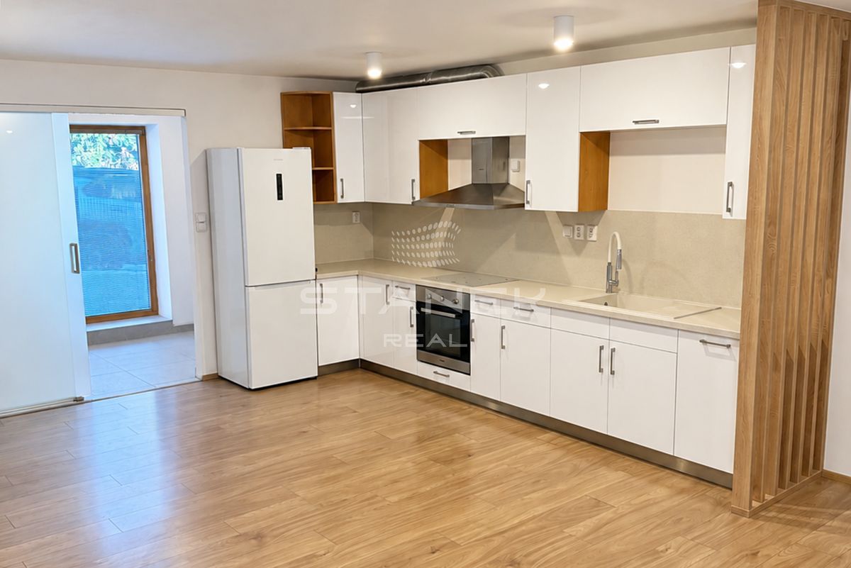 Pronájem bytu 3+kk 94 m²