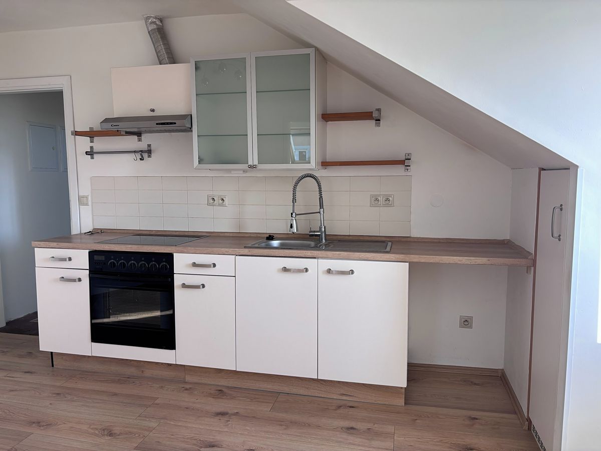 Pronájem bytu 2+kk 54 m² – fotografie 2