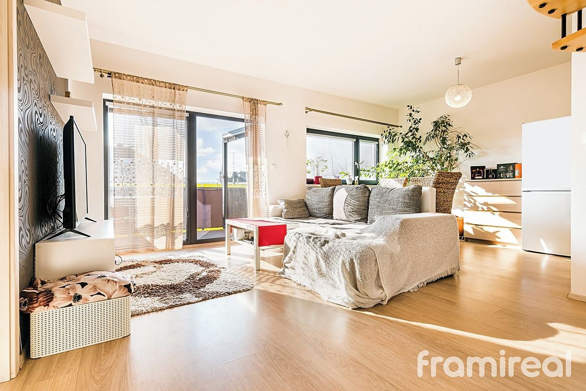 Pronájem bytu 3+kk 84 m²