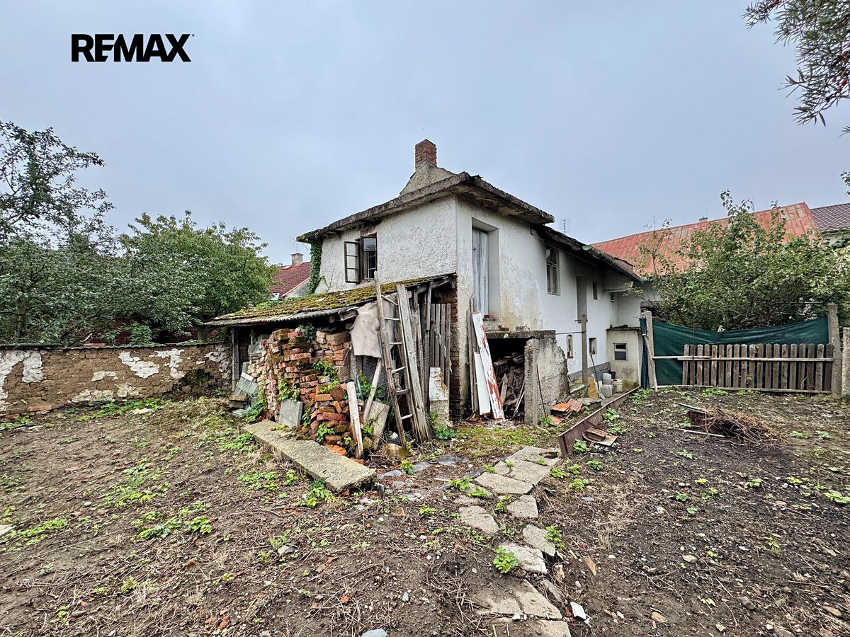 Prodej rodinného domu 135 m², pozemek 257 m² – fotografie 2
