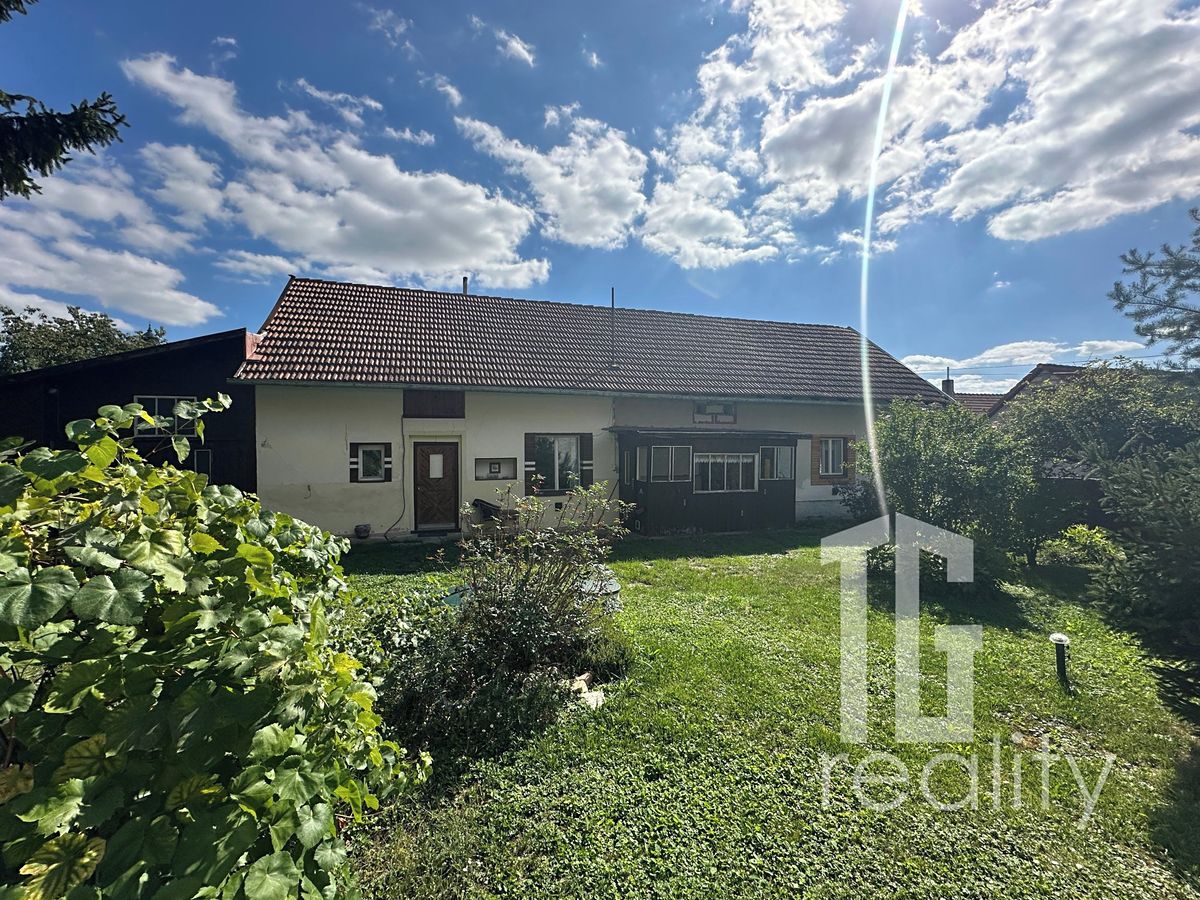 Prodej rodinného domu 100 m², pozemek 932 m² – fotografie 4