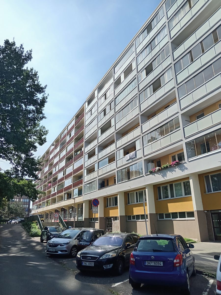 Pronájem bytu 1+kk 35 m²