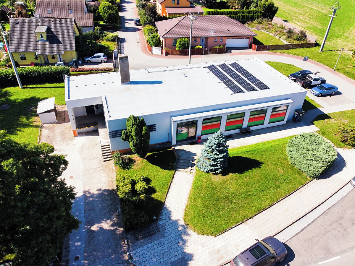 Prodej obchodního prostoru 330 m² – fotografie 2