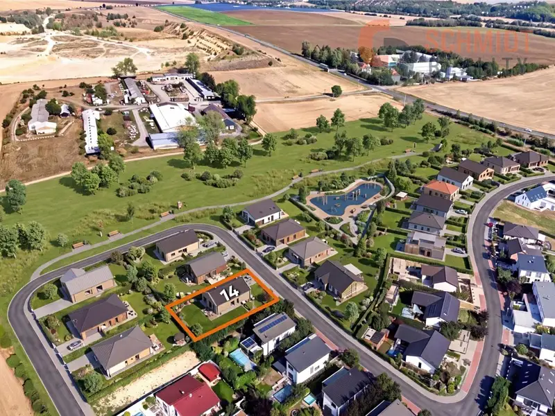 Prodej stavebního pozemku 608 m², Hrušovany u Brna – náhled fotky 1