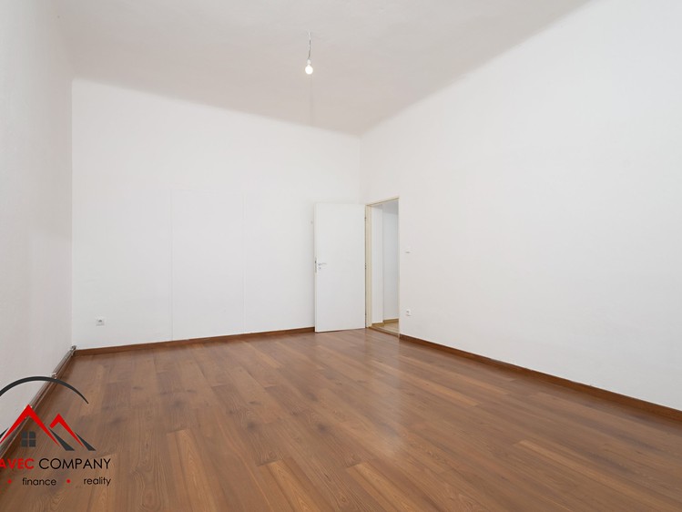 Pronájem bytu 3+1, 97 m² (10 z 19)