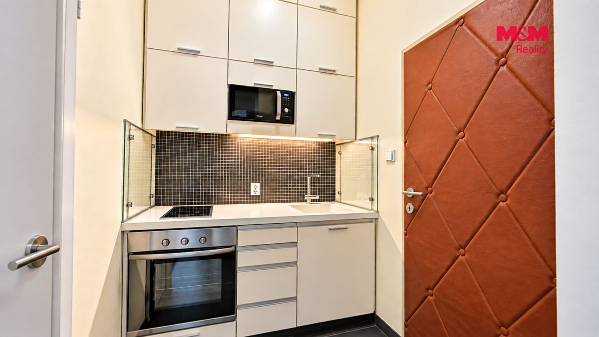 Prodej bytu 1+kk 28 m² – fotografie 2