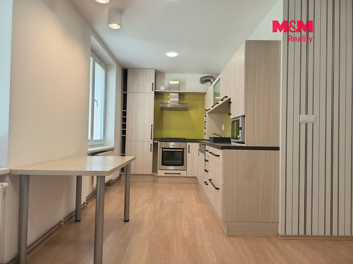 Pronájem bytu 3+kk 69 m² – fotografie 2