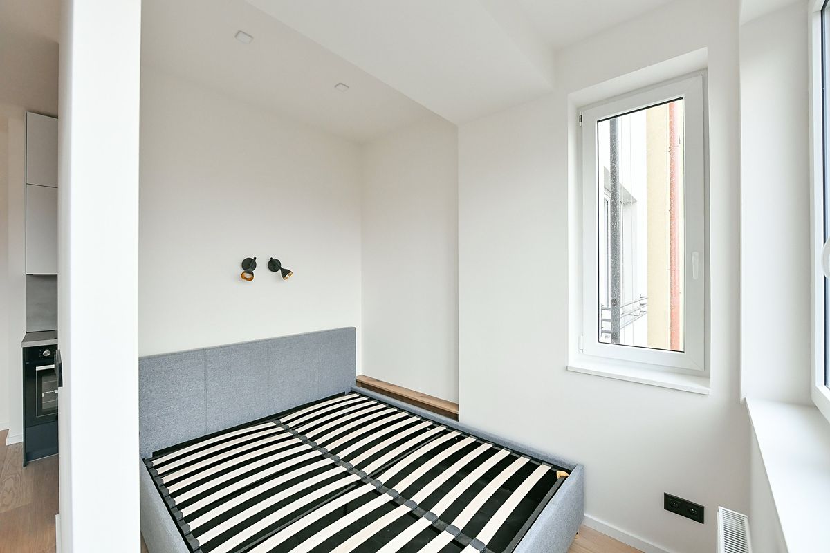 Pronájem bytu 2+kk 33 m² – fotografie 3