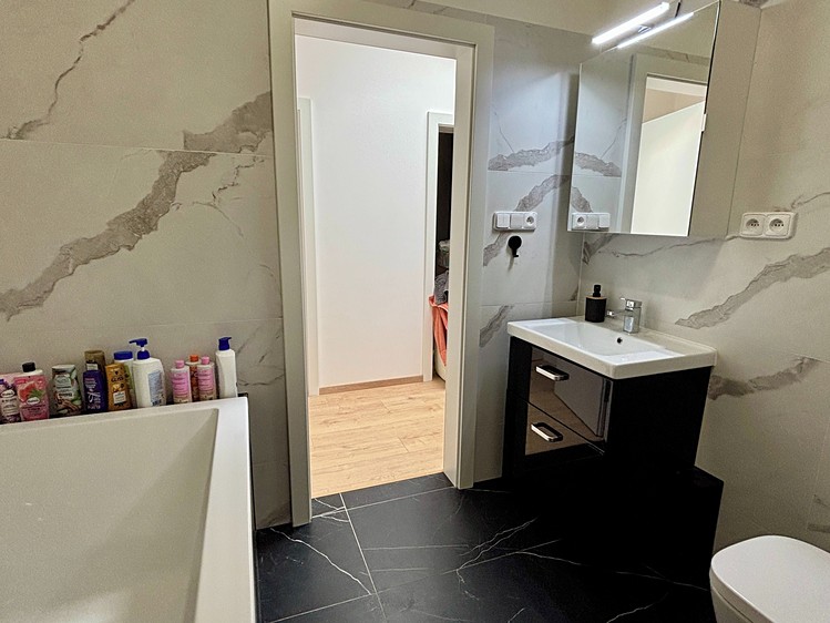 Prodej domu, 135 m² (27 z 48)