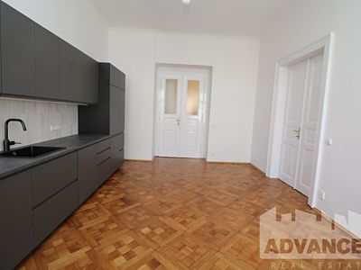 Pronájem bytu 3+kk 82 m²