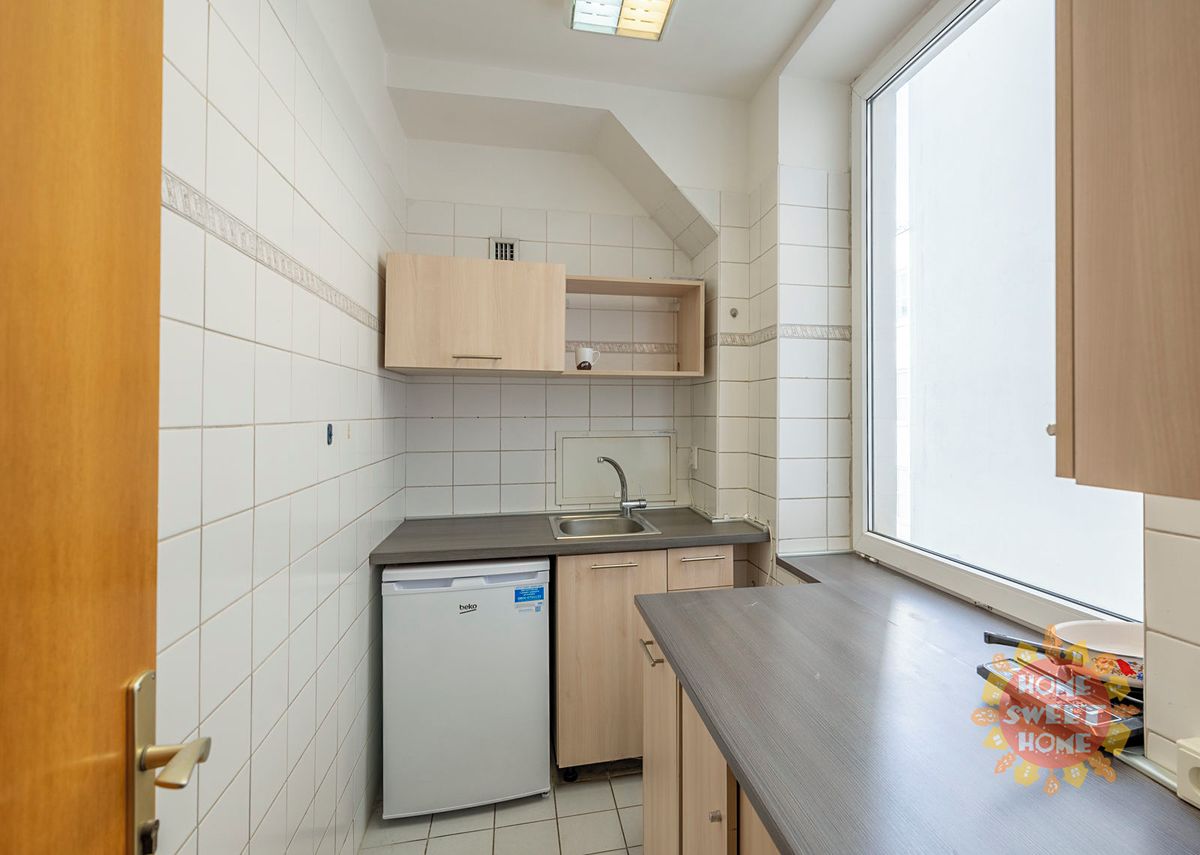 Pronájem kanceláře 25 m² – fotografie 4