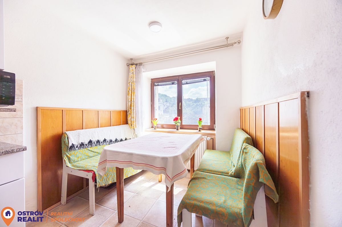 Prodej rodinného domu 98 m², pozemek 240 m² – fotografie 4