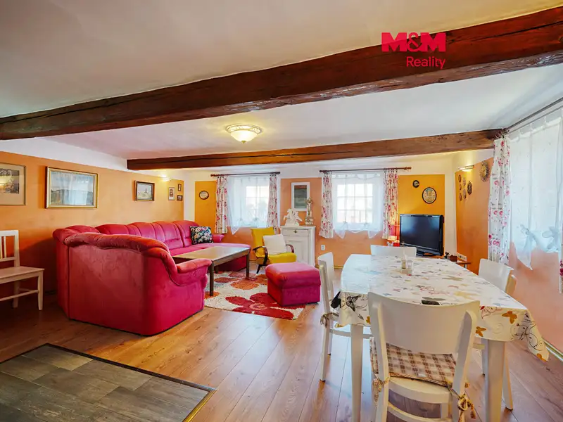 Prodej rodinného domu 126 m², pozemek 1072 m², Blovice – náhled fotky 1