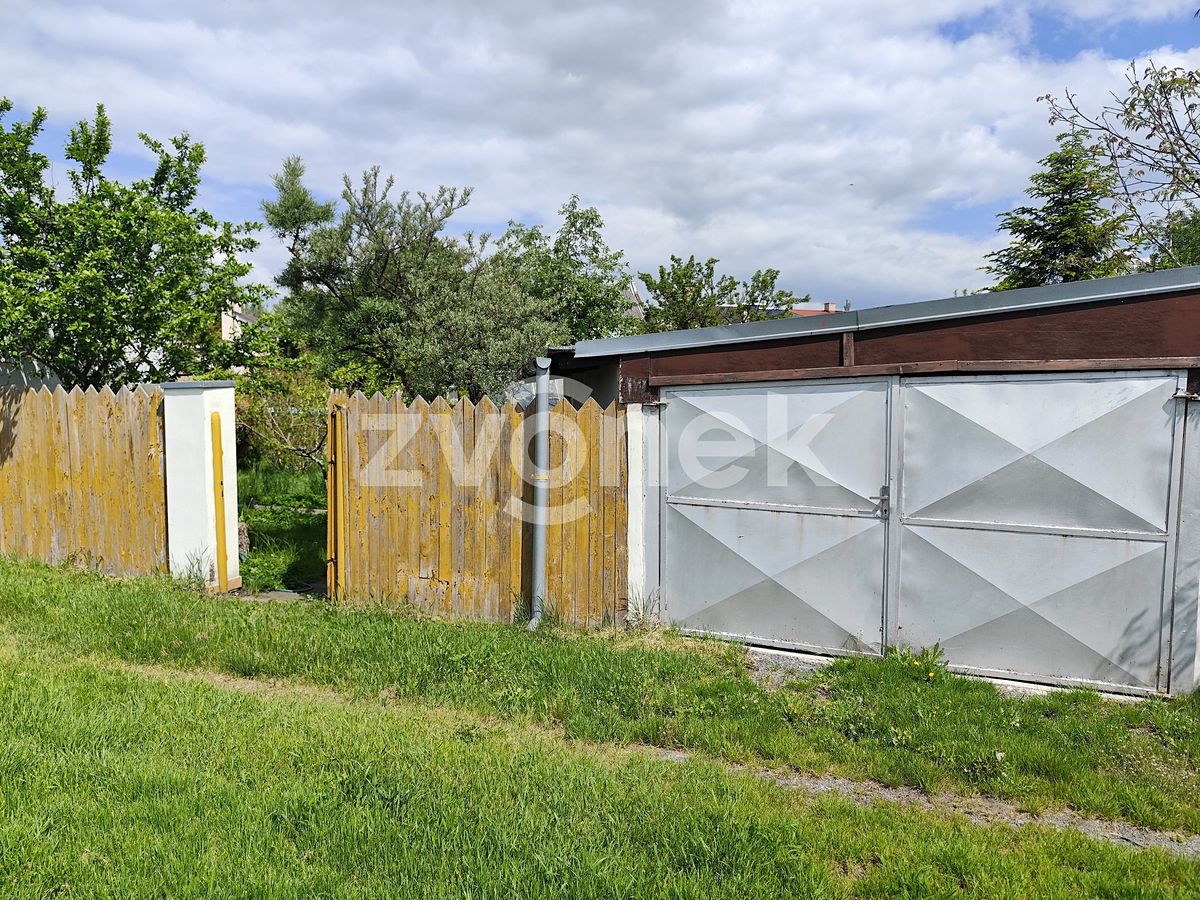Prodej rodinného domu 157 m², pozemek 636 m² – fotografie 2