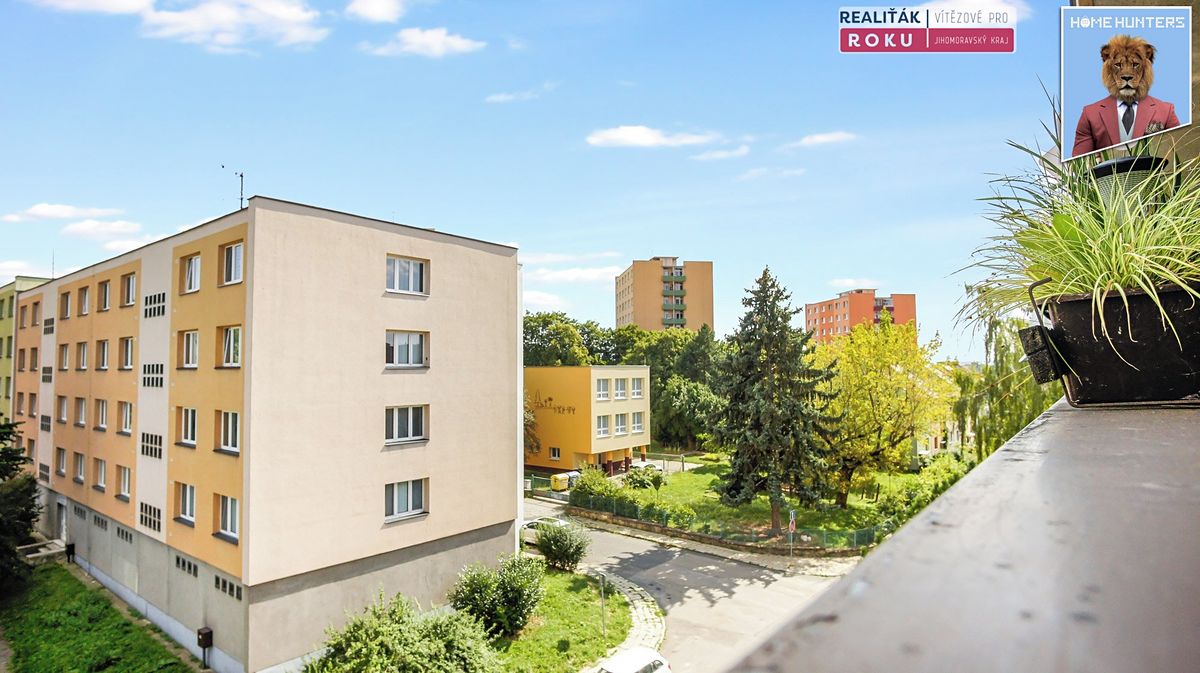 Pronájem bytu 2+1 66 m² – fotografie 5