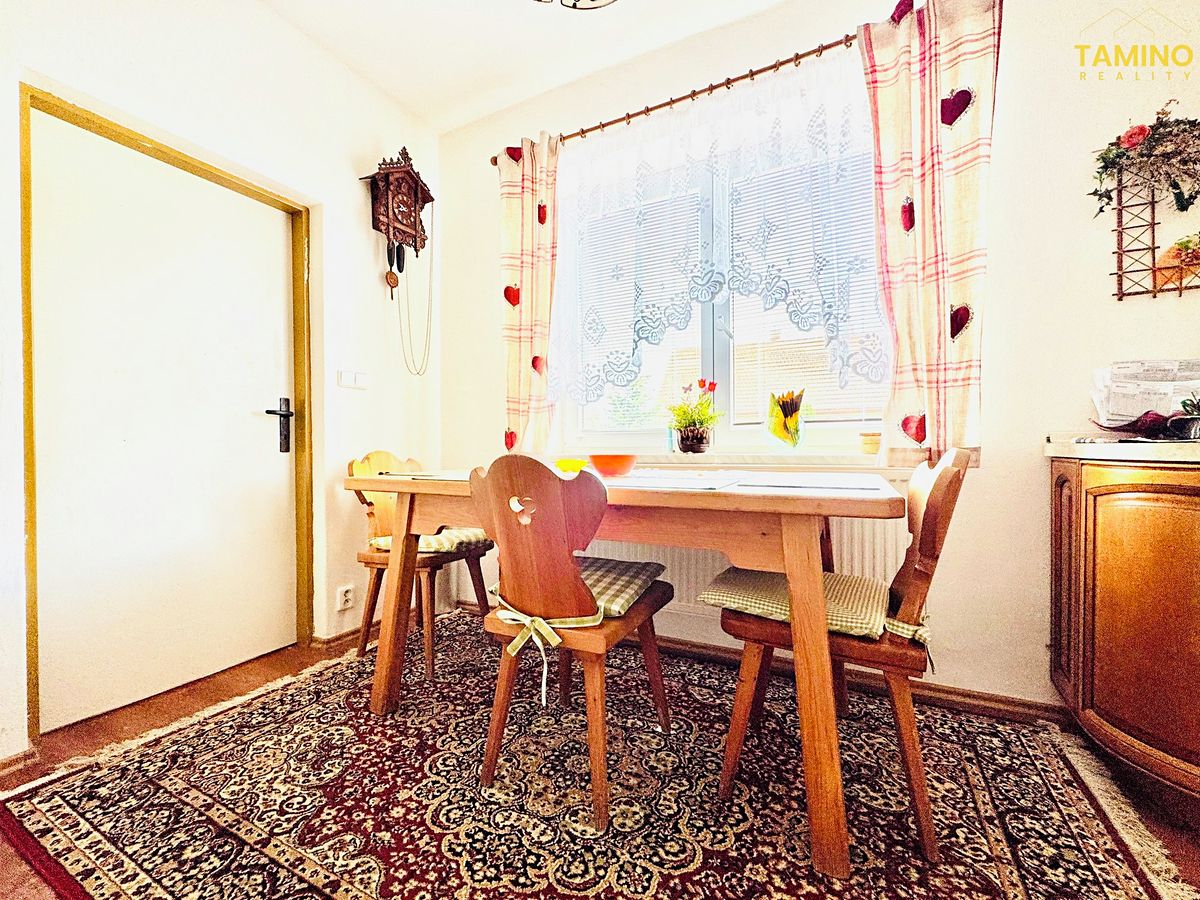 Prodej rodinného domu 120 m², pozemek 697 m² – fotografie 5