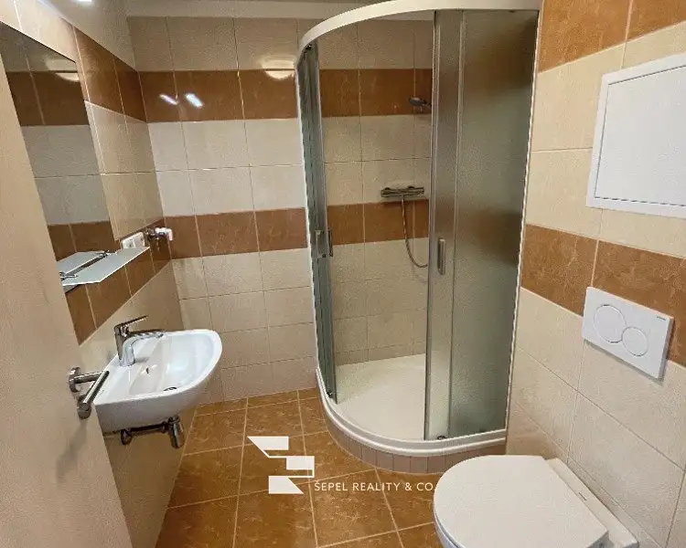 Pronájem bytu 2+kk 45 m², Brno – náhled fotky 3