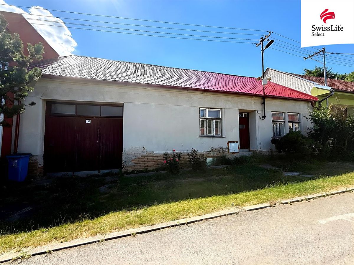 Prodej rodinného domu 150 m², pozemek 1946 m²