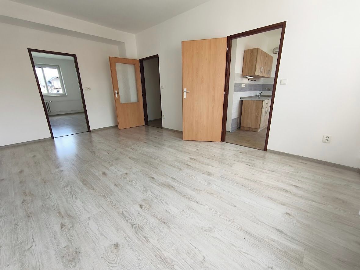 Pronájem bytu 2+1 54 m² – fotografie 5
