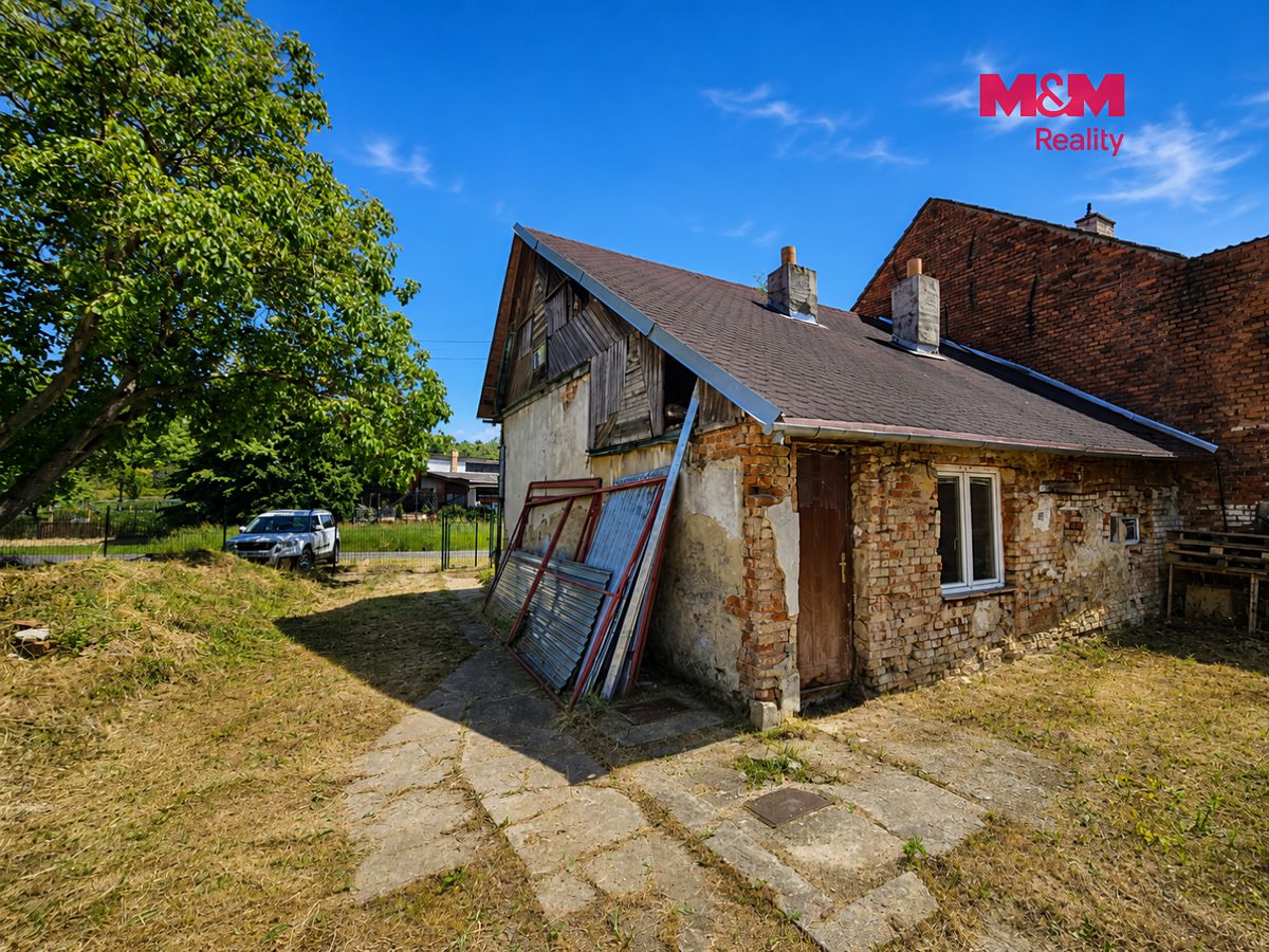 Prodej rodinného domu 60 m², pozemek 755 m² – fotografie 2