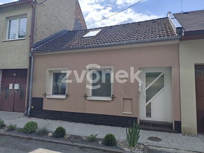 Prodej rodinného domu 157 m², pozemek 636 m²