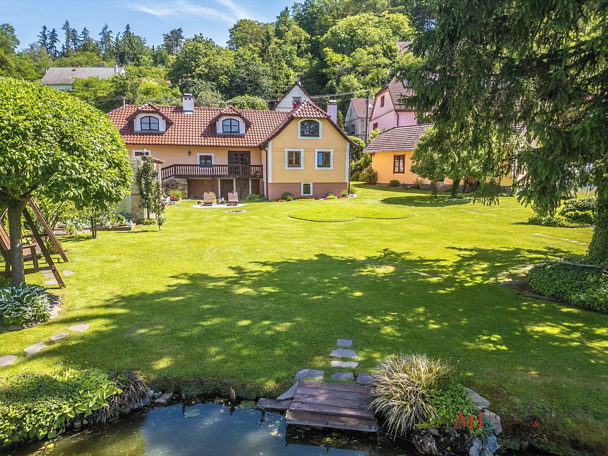 Prodej rodinného domu 125 m², pozemek 1851 m² – fotografie 4