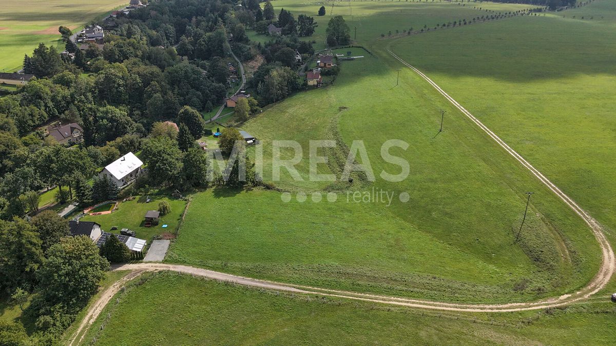 Prodej stavebního pozemku 2516 m² – fotografie 4