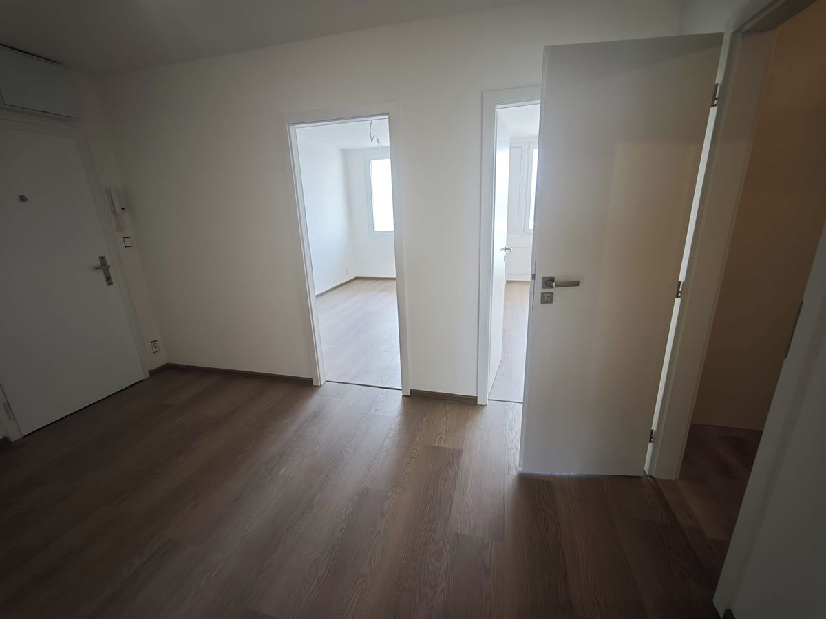 Prodej bytu 4+kk 81 m² – fotografie 3