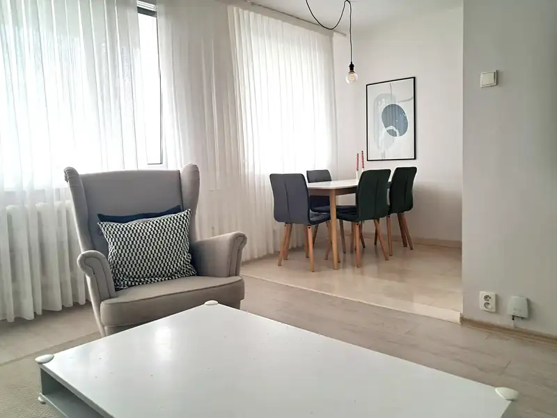 Prodej bytu 3+1 75 m², Praha – náhled fotky 2