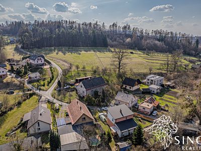 Prodej rodinného domu 288 m², pozemek 2402 m²