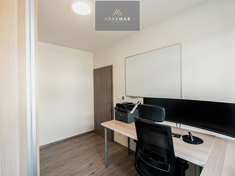 Prodej bytu 5+kk, 107 m² (8 z 14)