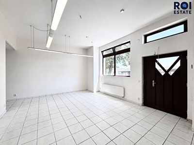 Pronájem obchodního prostoru 40 m²