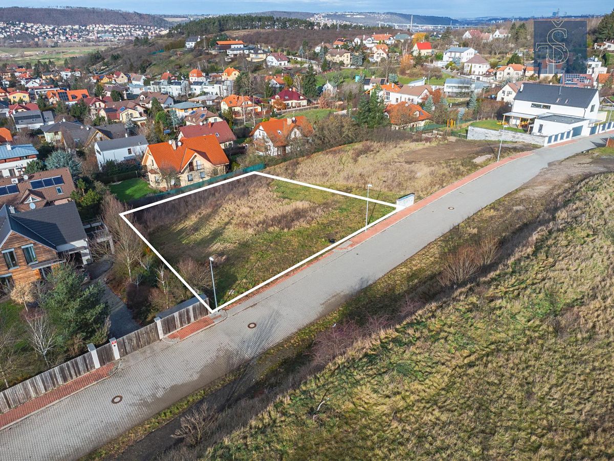 Prodej stavebního pozemku 1316 m² – fotografie 2