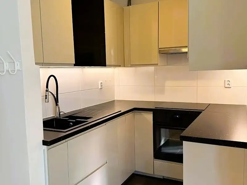 Pronájem bytu 2+1 63 m², Praha – náhled fotky 2