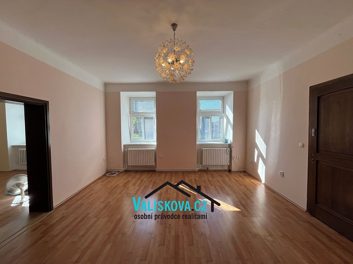 Pronájem bytu 3+1 94 m² – fotografie 4