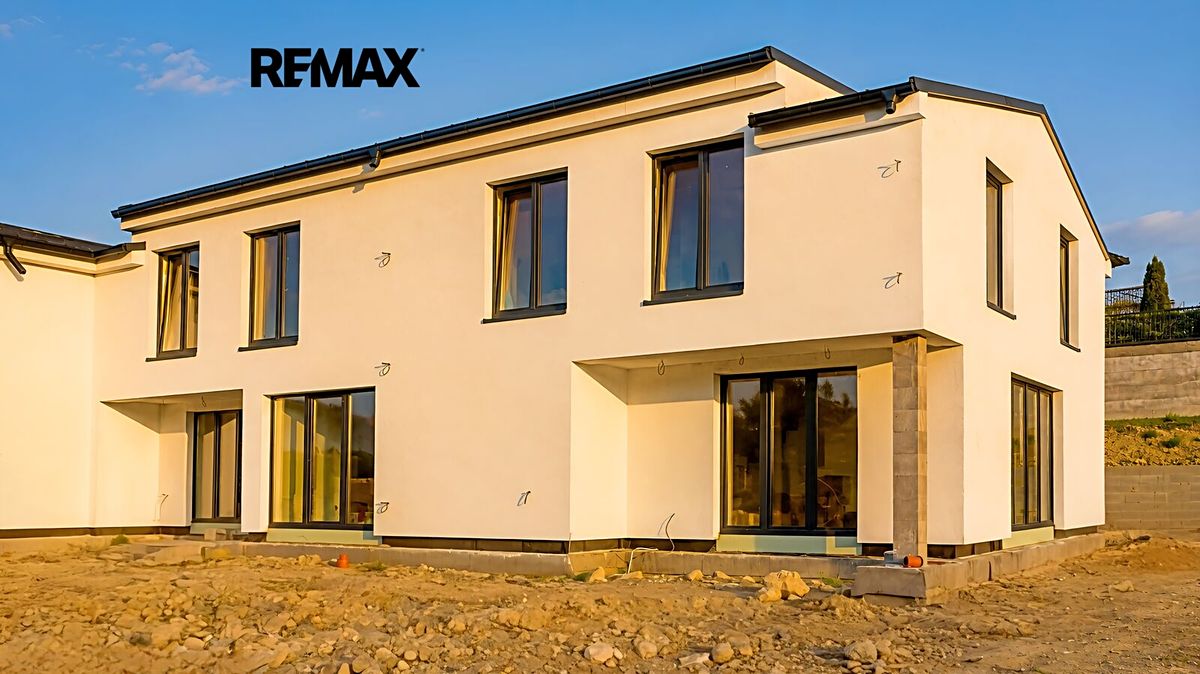 Prodej rodinného domu 149 m², pozemek 408 m² – fotografie 2