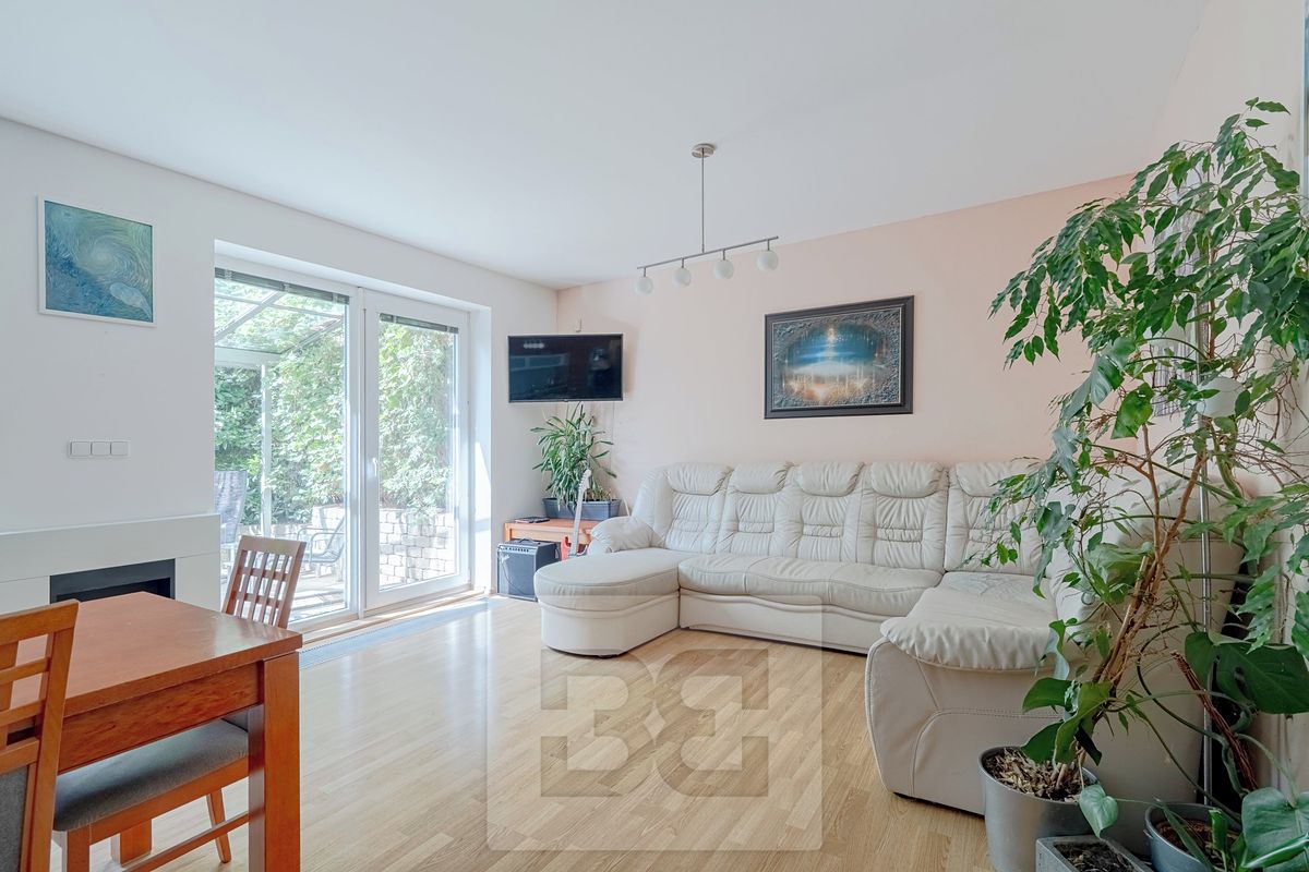 Pronájem rodinného domu 148 m², pozemek 225 m² – fotografie 4