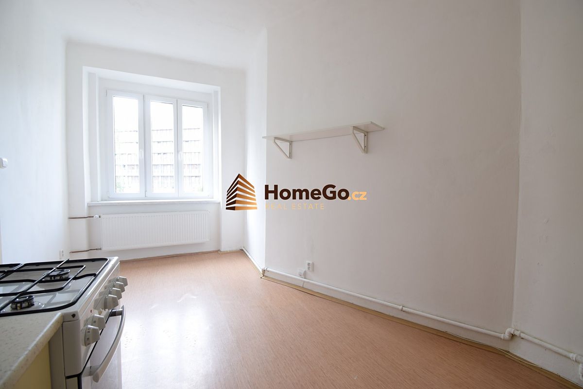 Pronájem bytu 2+kk 55 m² – fotografie 2