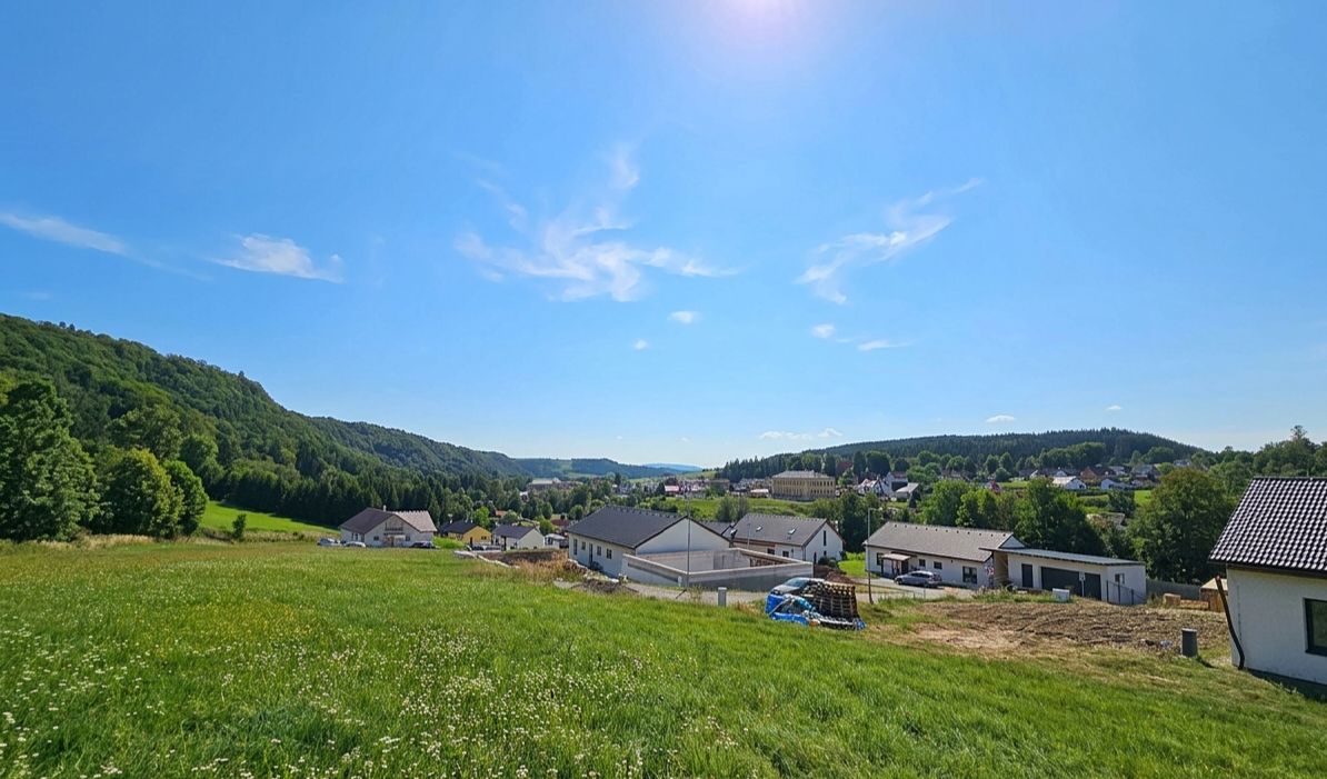Prodej rodinného domu 107 m², pozemek 1182 m² – fotografie 2