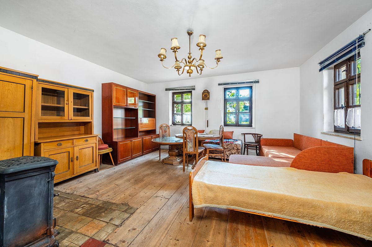 Prodej rodinného domu 173 m², pozemek 1384 m² – fotografie 5