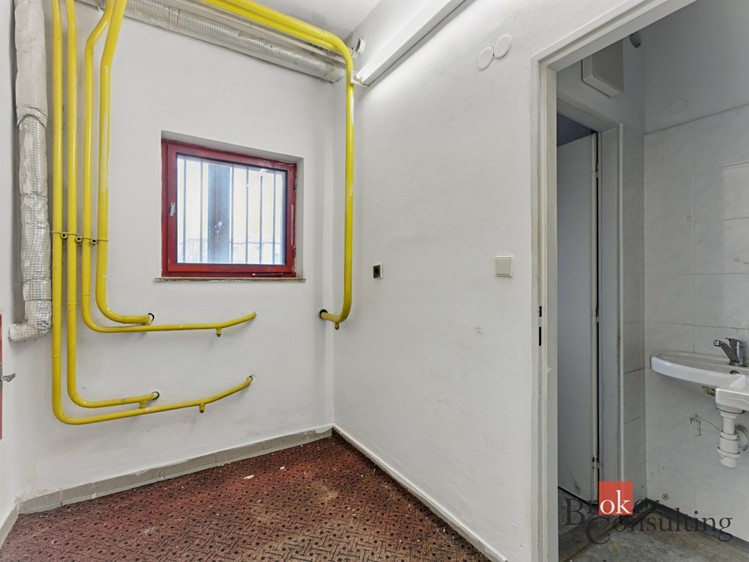 Gewerbefläche zum Kauf, 63 m² (10 von 11)