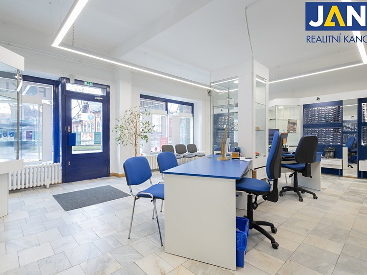 Prodej komerčního prostoru, 87 m² (5 z 12)