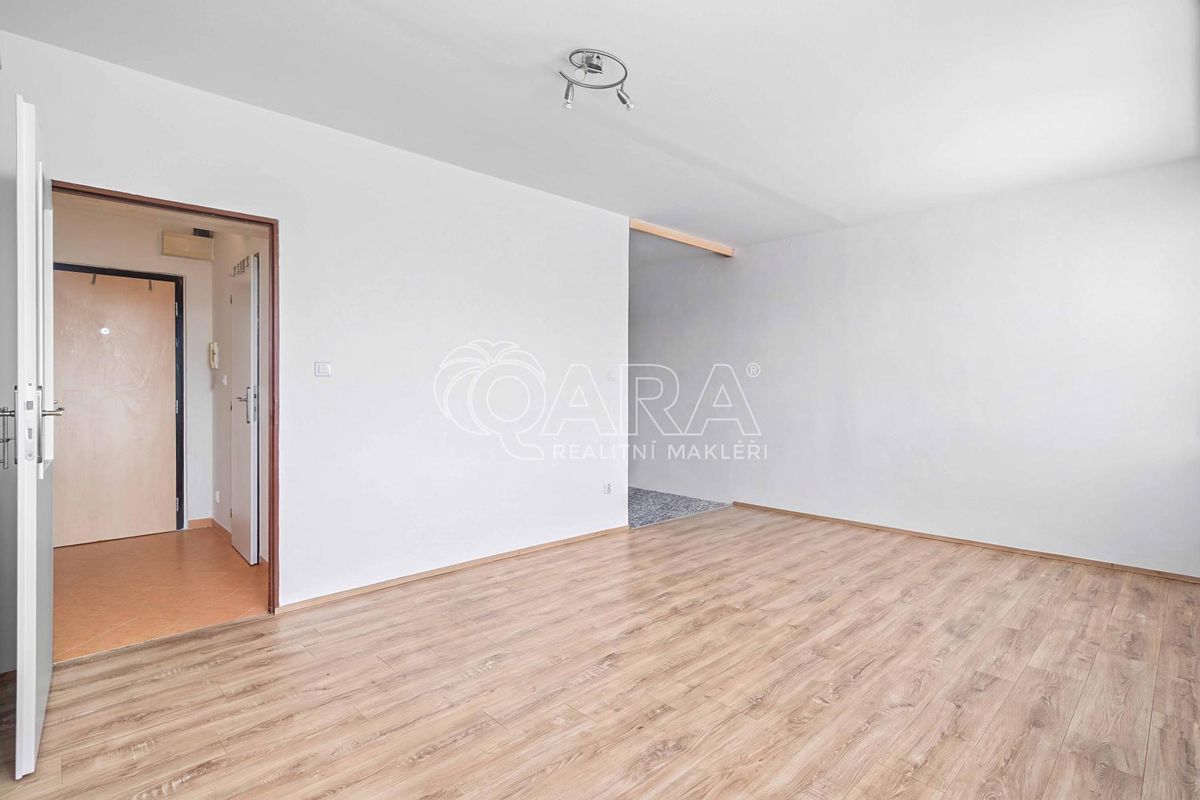 Pronájem bytu 1+kk 36 m² – fotografie 5