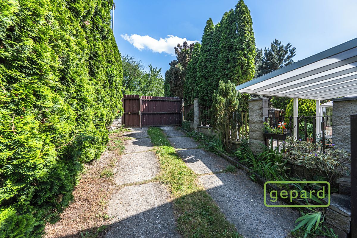 Prodej stavebního pozemku 4855 m² – fotografie 5