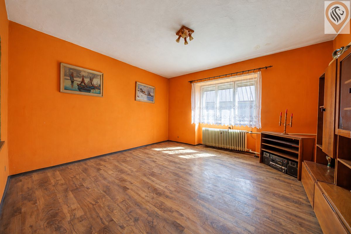 Prodej rodinného domu 87 m², pozemek 919 m² – fotografie 3