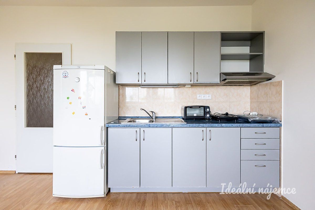 Pronájem bytu 1+kk 26 m² – fotografie 2