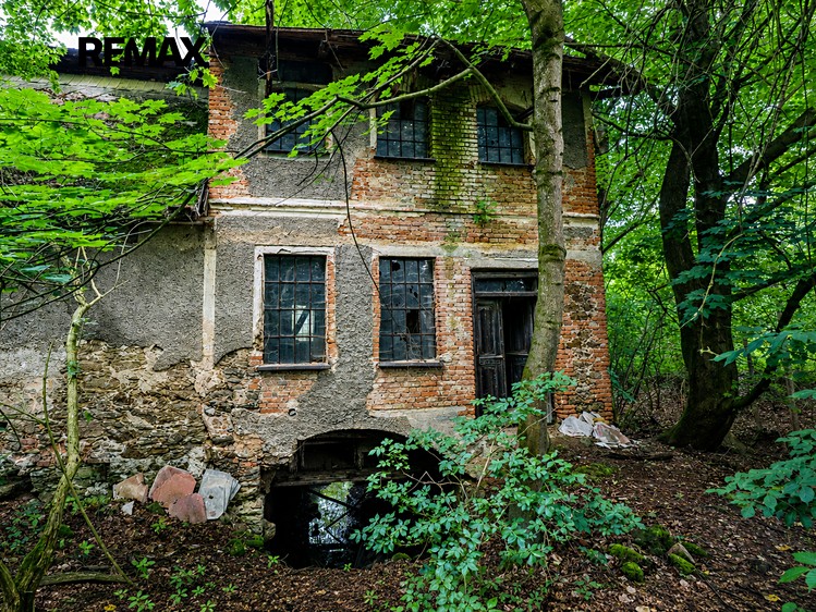 Prodej pozemku, 190 028 m² (15 z 33)