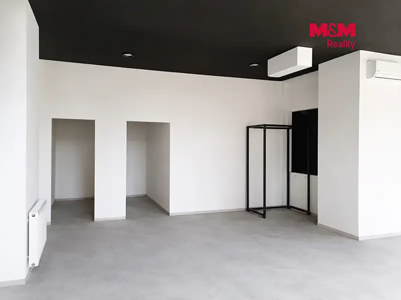 Pronájem obchodního prostoru 140 m², Děčín – náhled fotky 2